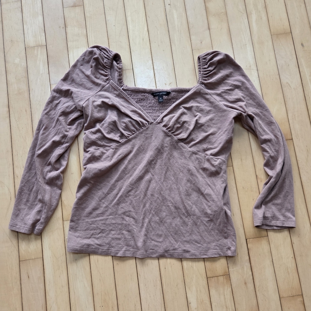 Banana Republic Dusty Mauve Long Sleeve V-Neck Top